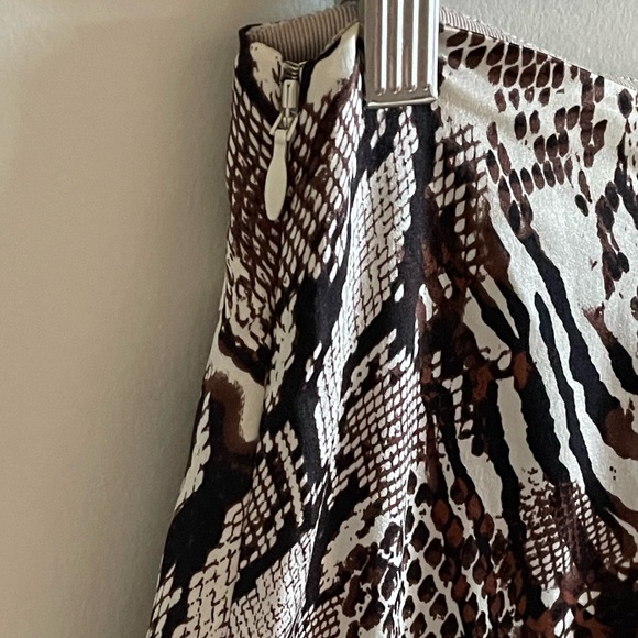 Aritzia Wilfred 100% Silk Slip Midi Skirt with Slit - Mixed Animal Print… - Picture 3 of 9